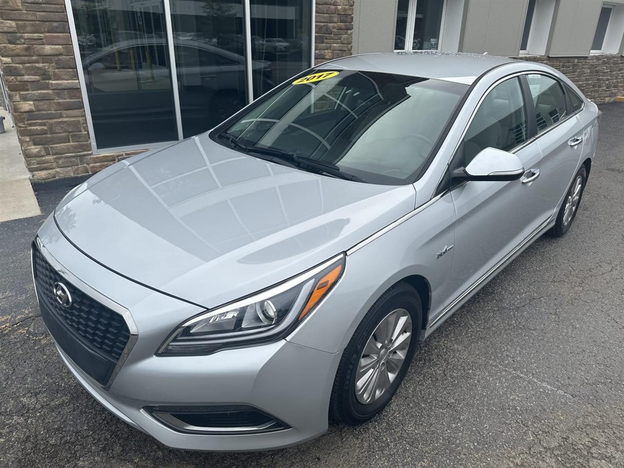 Hyundai Sonata Hybrid 4dr Sdn SE 2017
