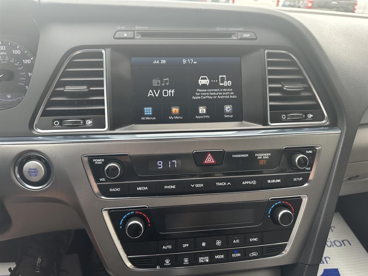 Hyundai Sonata Hybrid 4dr Sdn SE 2017