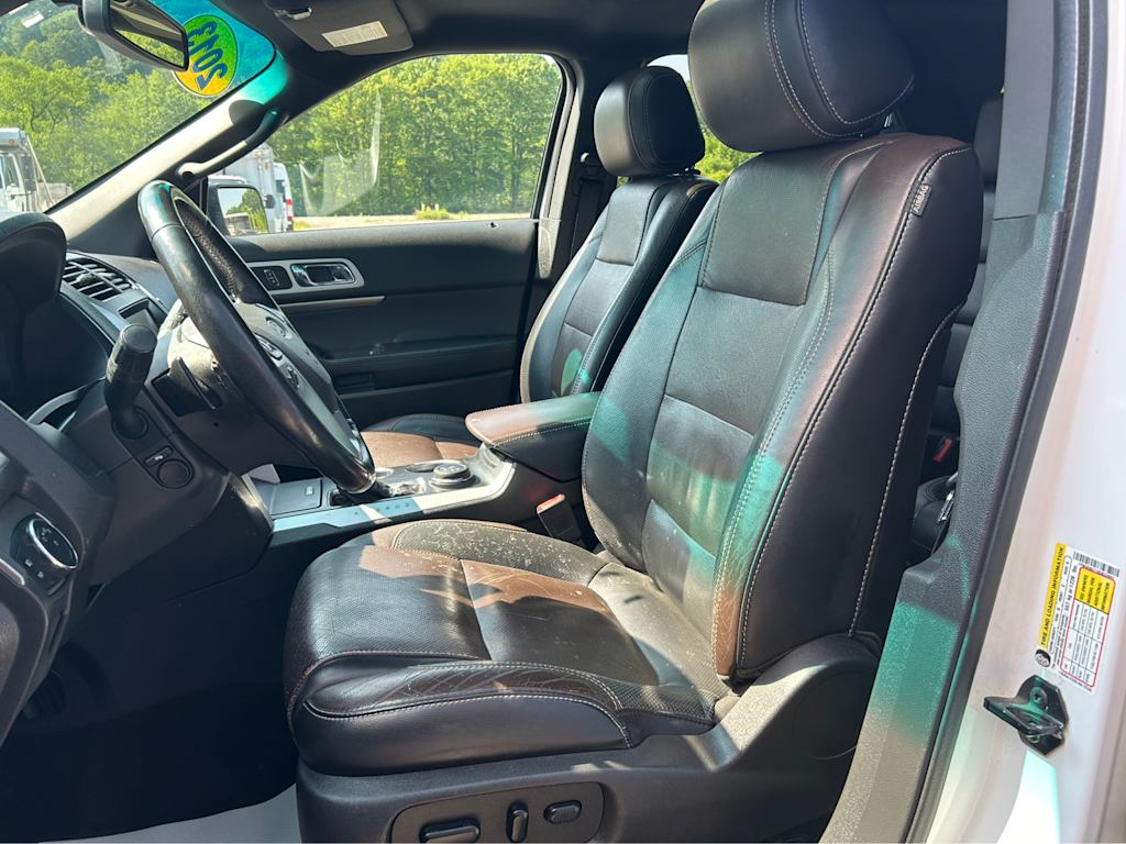 Ford Explorer Sport 4WD 2013