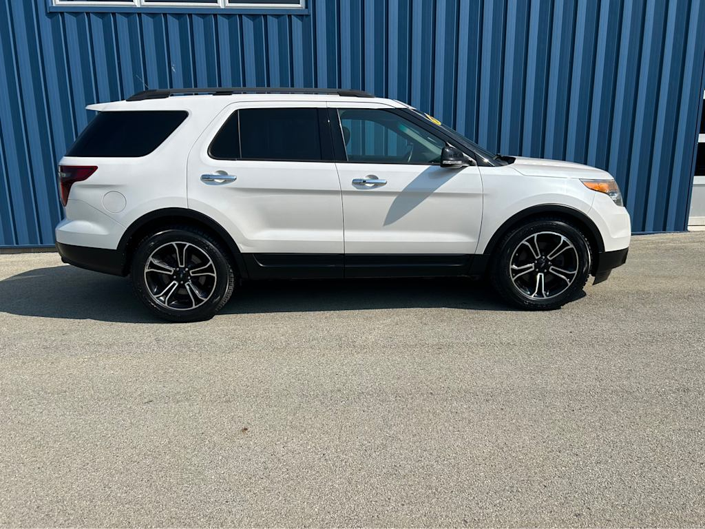 Ford Explorer Sport 4WD 2013