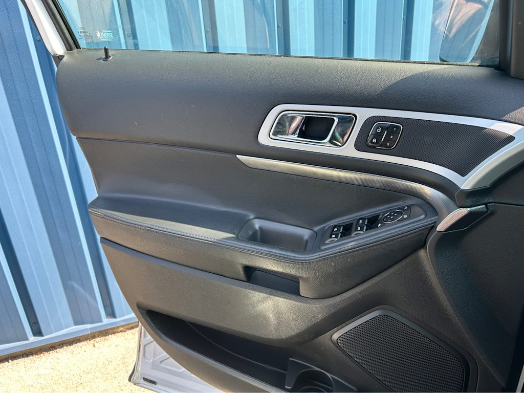 Ford Explorer Sport 4WD 2013