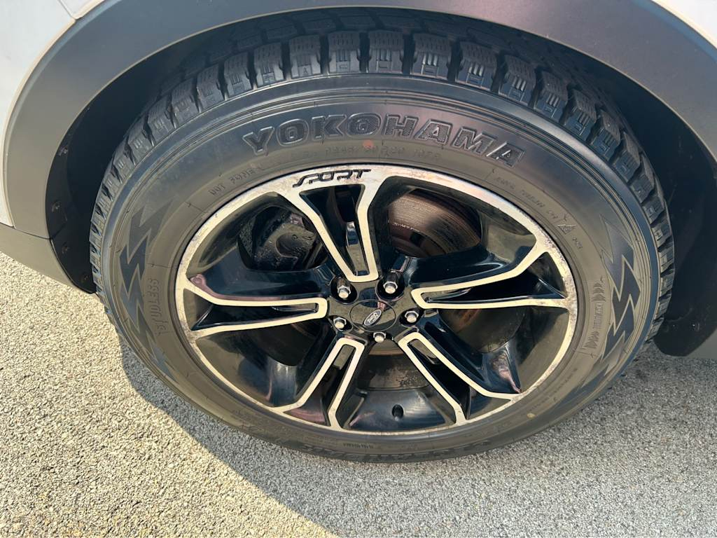 Ford Explorer Sport 4WD 2013