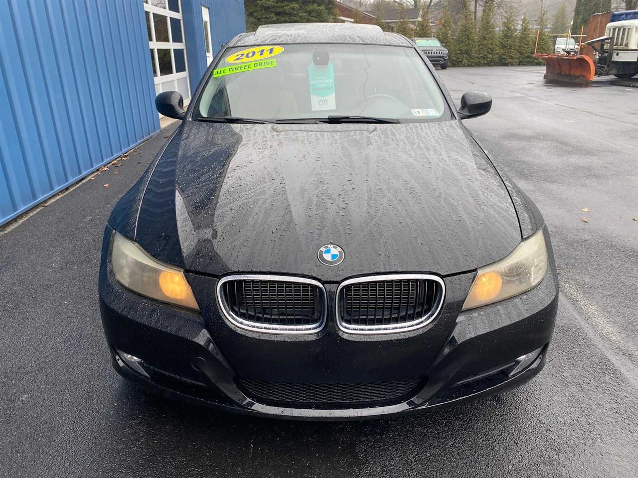 BMW 3-Series 328i xDrive SA 2011