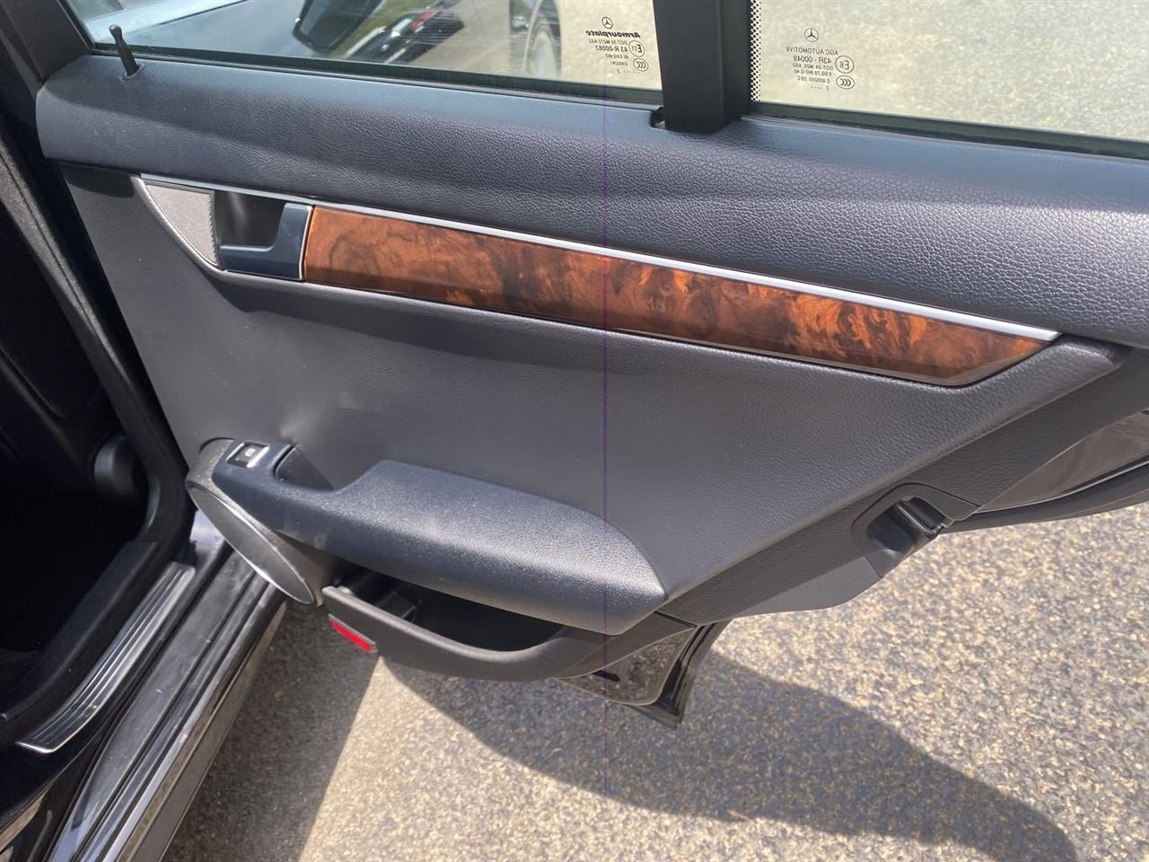 Mercedes-Benz C-Class C300 4MATIC Sport Sedan 2013