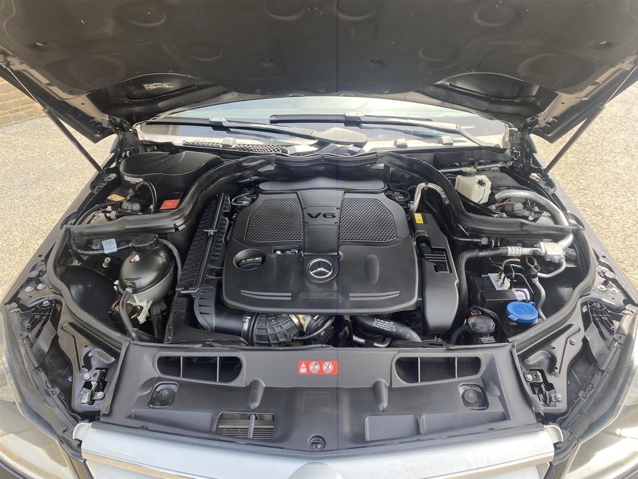 Mercedes-Benz C-Class C300 4MATIC Sport Sedan 2013