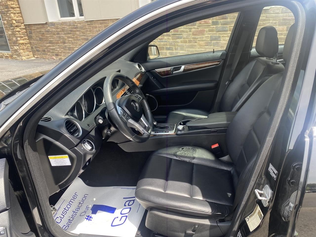 Mercedes-Benz C-Class C300 4MATIC Sport Sedan 2013