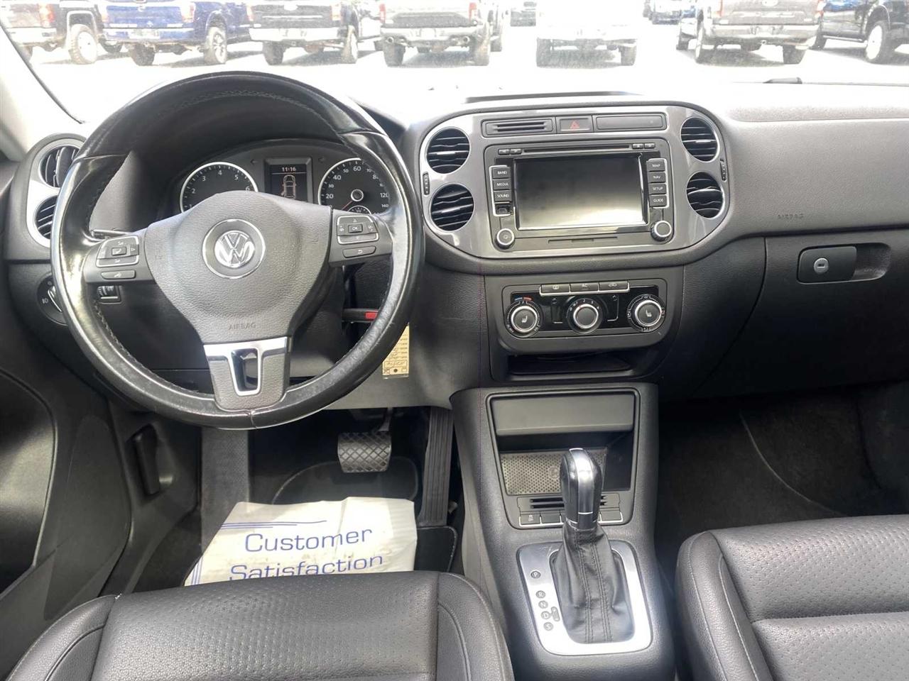 Volkswagen Tiguan SE 2012