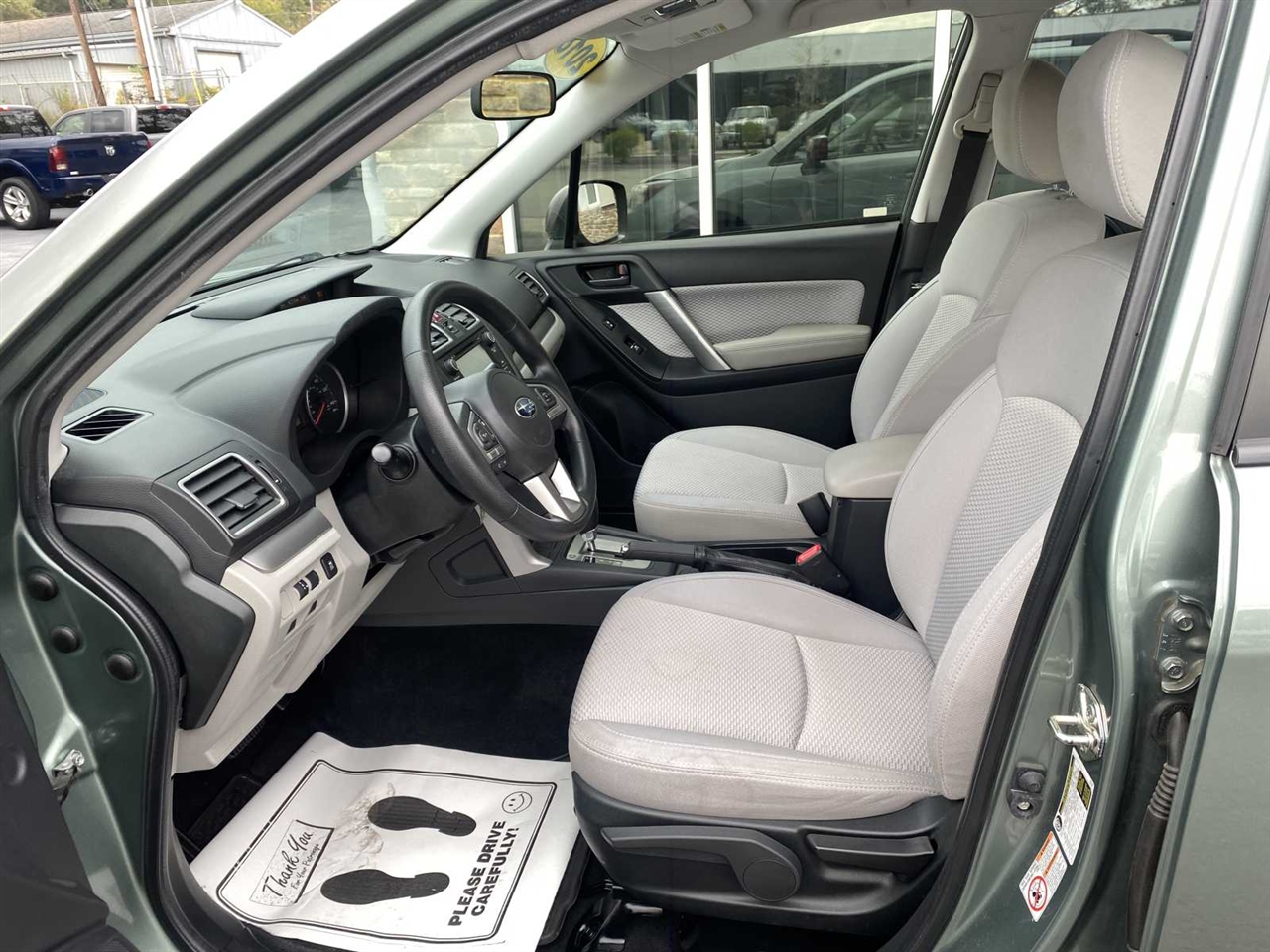 Subaru Forester 2.5i Premium PZEV CVT 2018 Subaru Forester 2.5i Premium PZEV CVT 2018