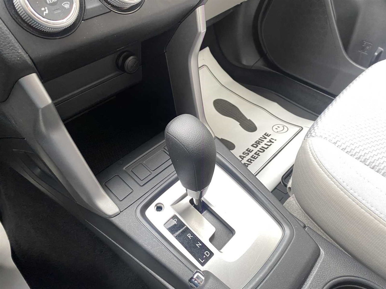 Subaru Forester 2.5i Premium PZEV CVT 2018 Subaru Forester 2.5i Premium PZEV CVT 2018