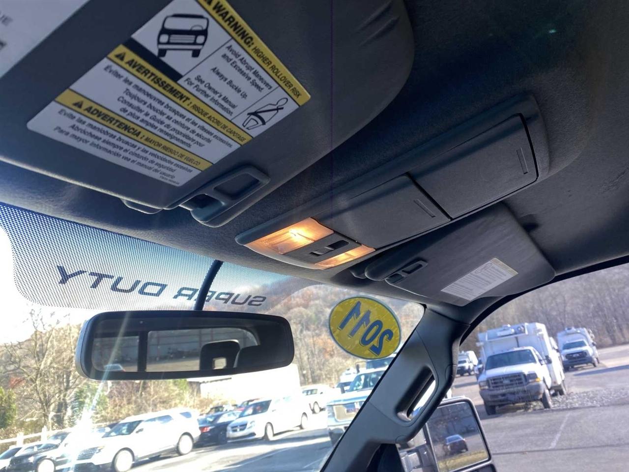 Ford F-350 SD Lariat SuperCab 4WD 2011