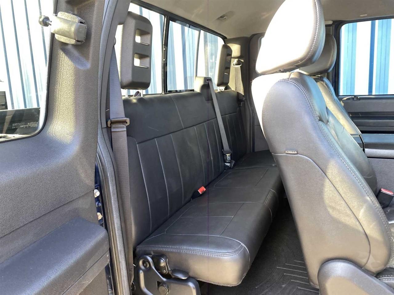 Ford F-350 SD Lariat SuperCab 4WD 2011