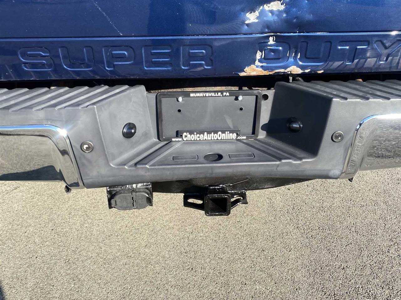 Ford F-350 SD Lariat SuperCab 4WD 2011