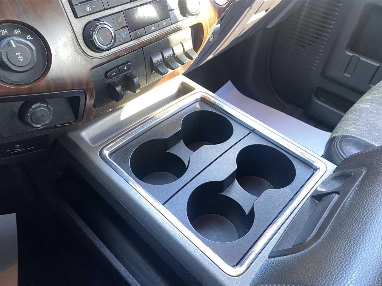 Ford F-350 SD Lariat SuperCab 4WD 2011