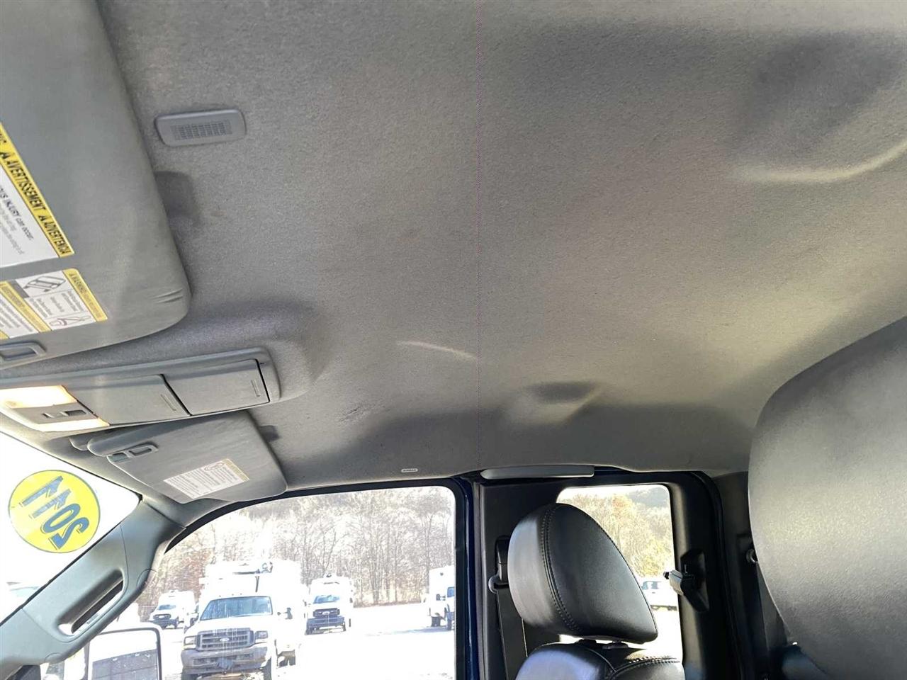 Ford F-350 SD Lariat SuperCab 4WD 2011