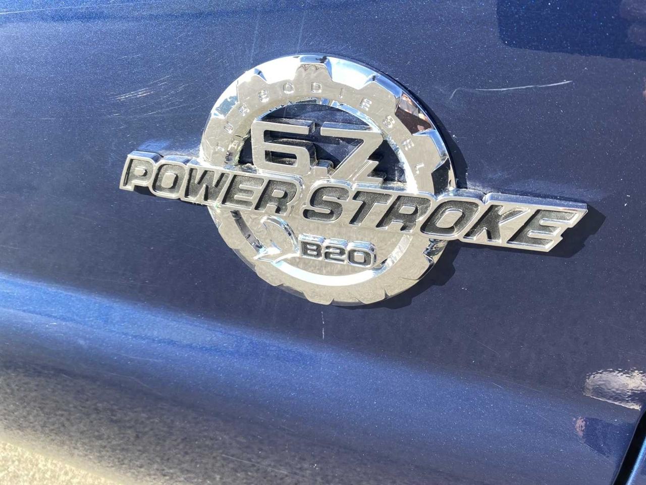 Ford F-350 SD Lariat SuperCab 4WD 2011