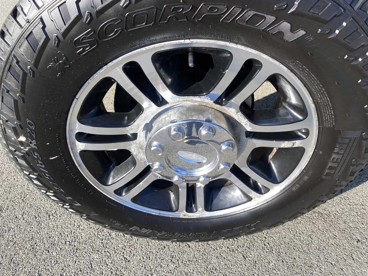 Ford F-350 SD Lariat SuperCab 4WD 2011