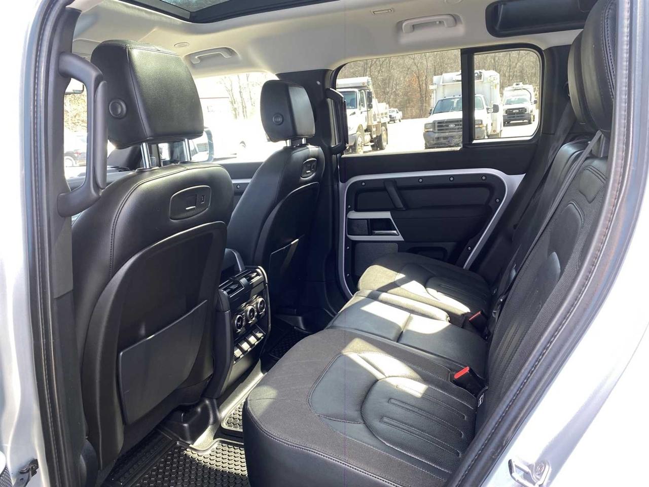 Land Rover Defender 110 First Edition AWD 2020