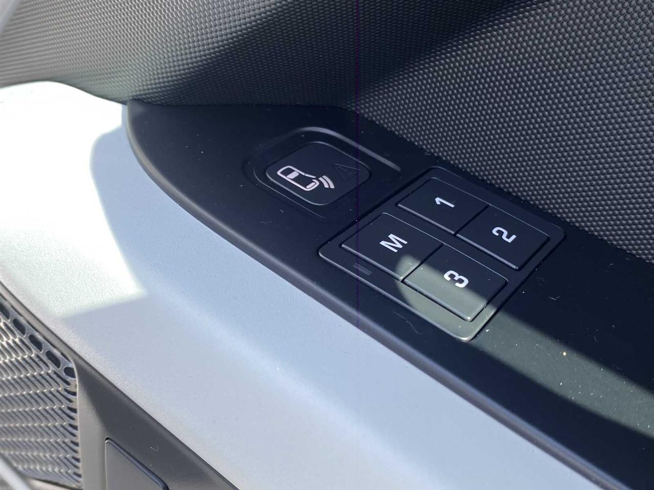 Land Rover Defender 110 First Edition AWD 2020