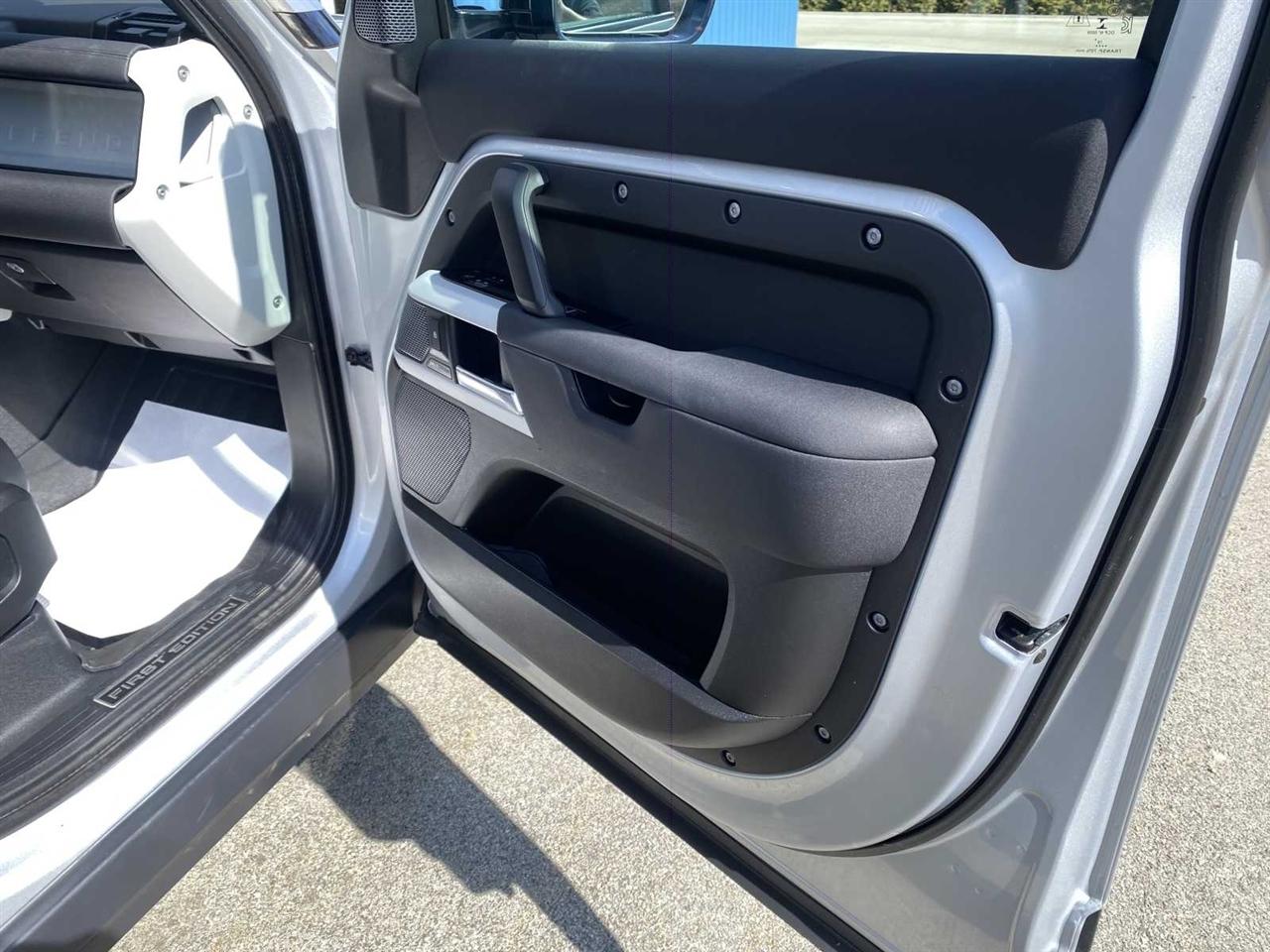 Land Rover Defender 110 First Edition AWD 2020