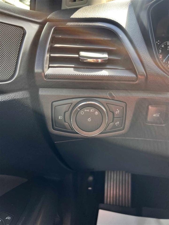 Ford Fusion SE 2018