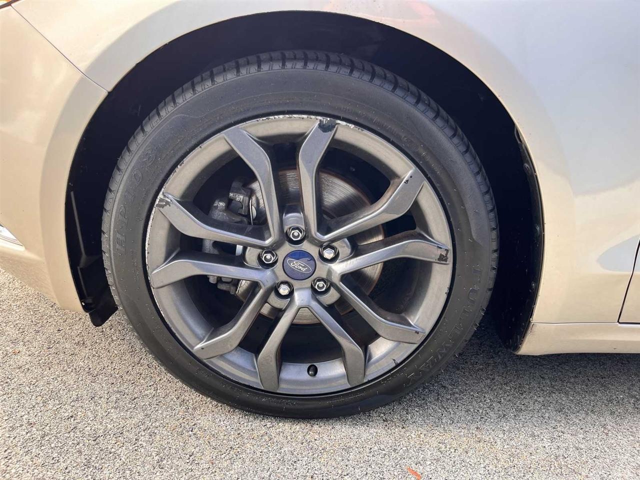 Ford Fusion SE 2018