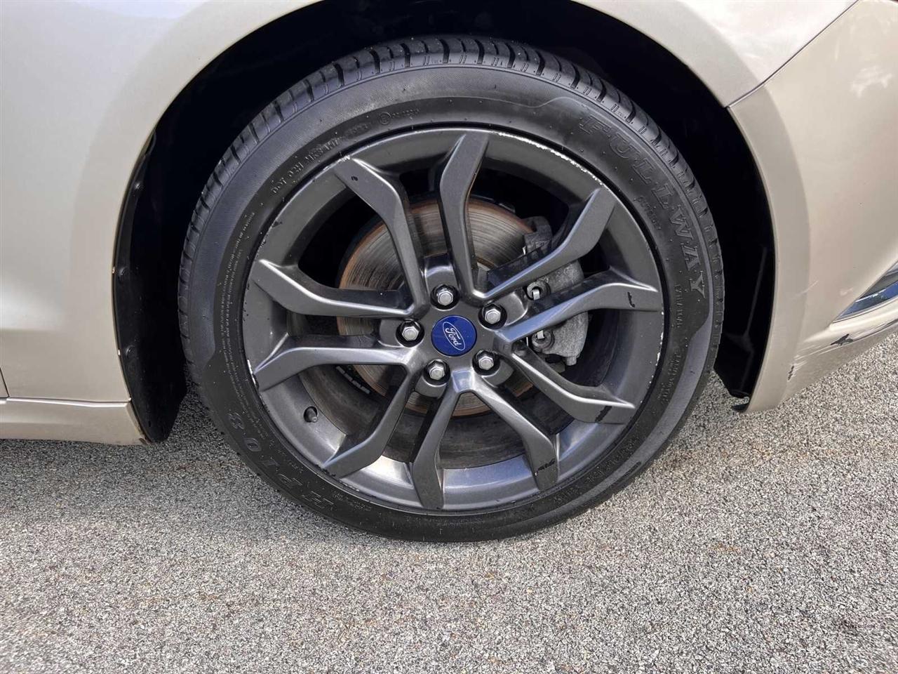 Ford Fusion SE 2018
