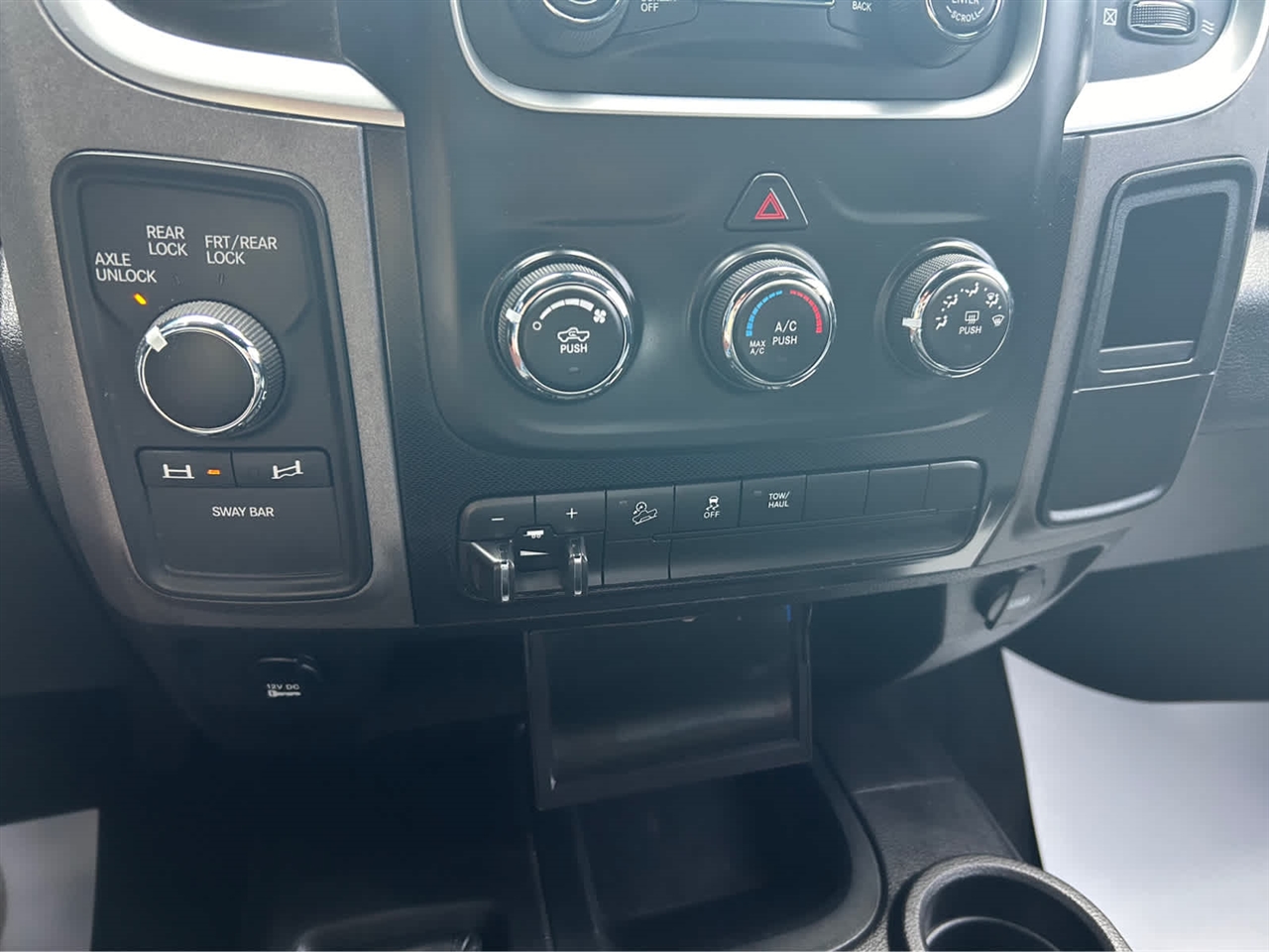 RAM 2500 Power Wagon Crew Cab SWB 4WD 2017