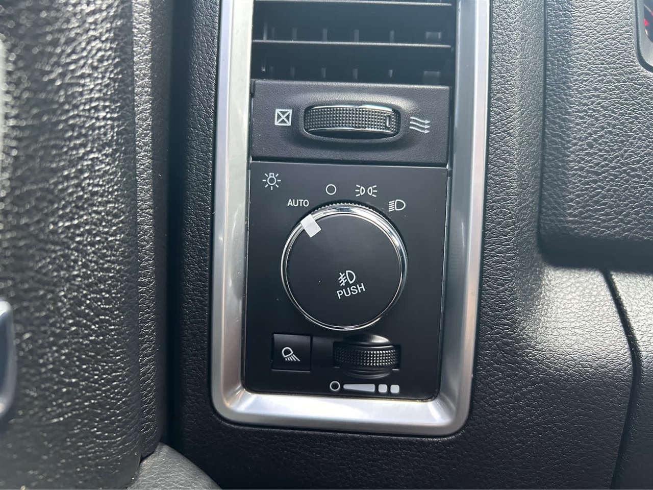 RAM 2500 Power Wagon Crew Cab SWB 4WD 2017