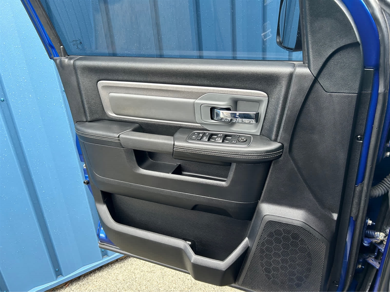 RAM 2500 Power Wagon Crew Cab SWB 4WD 2017