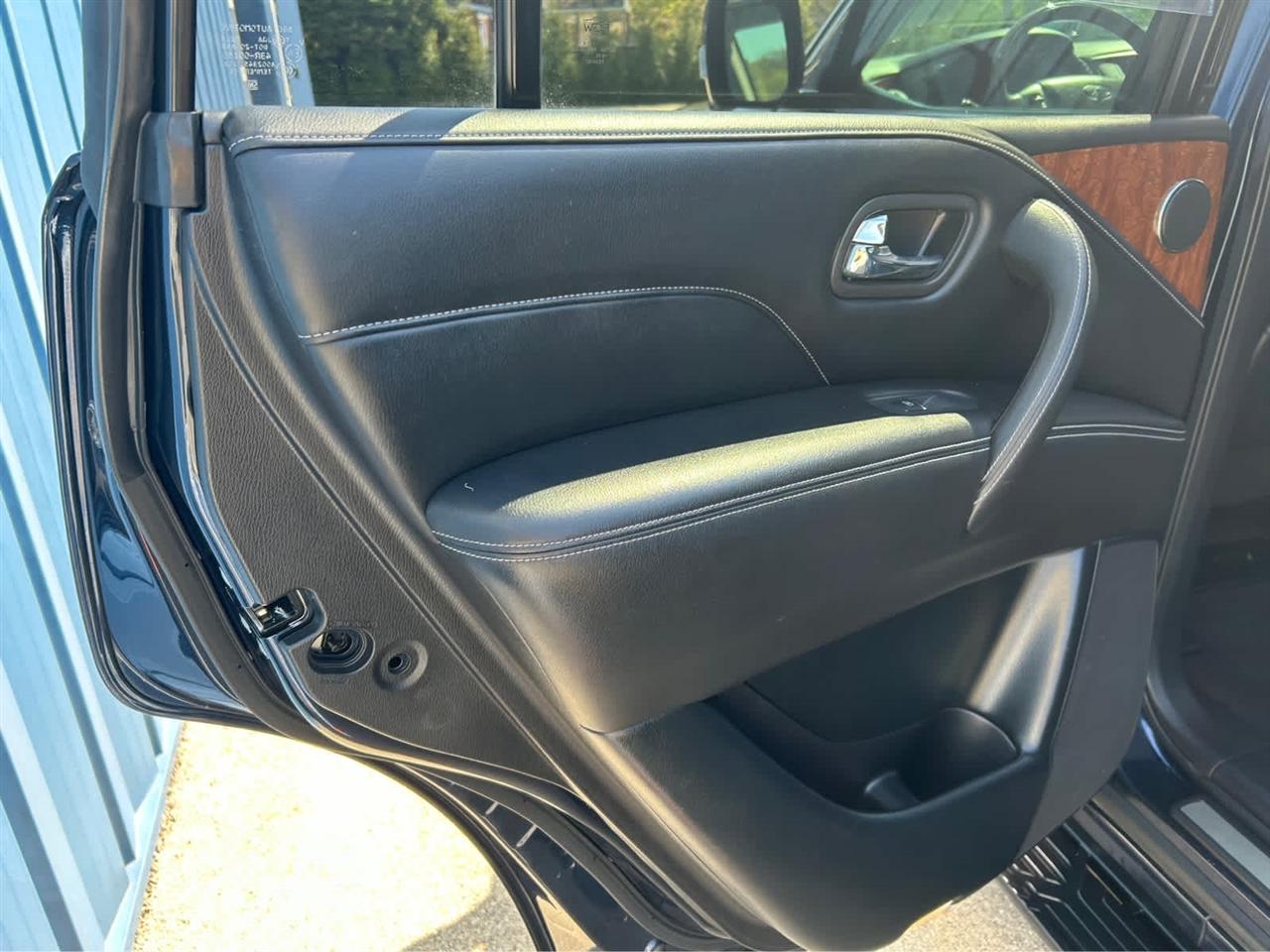Infiniti QX80 Limited 4WD 2019