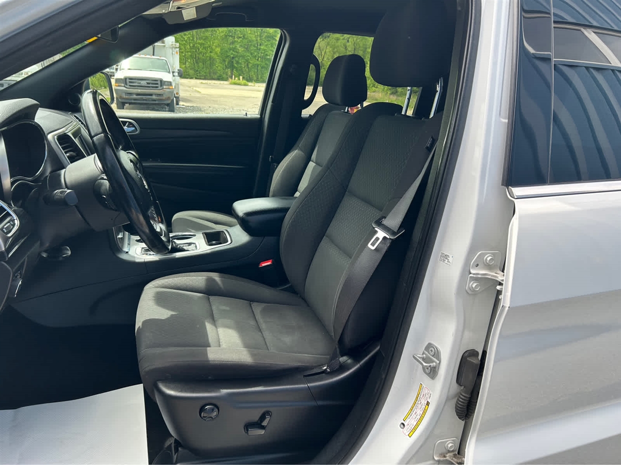 Jeep Grand Cherokee Laredo 4WD 2020