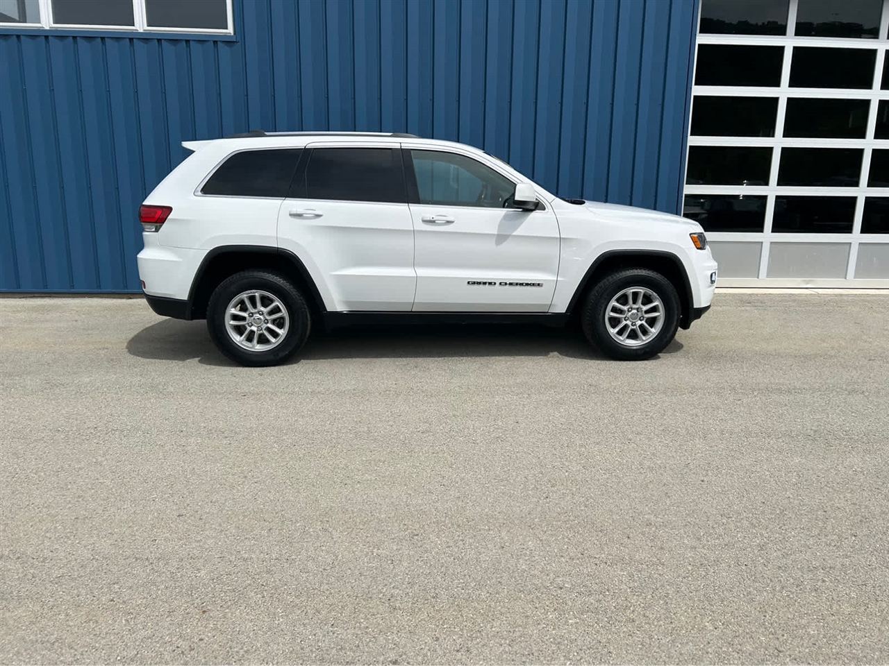 Jeep Grand Cherokee Laredo 4WD 2020