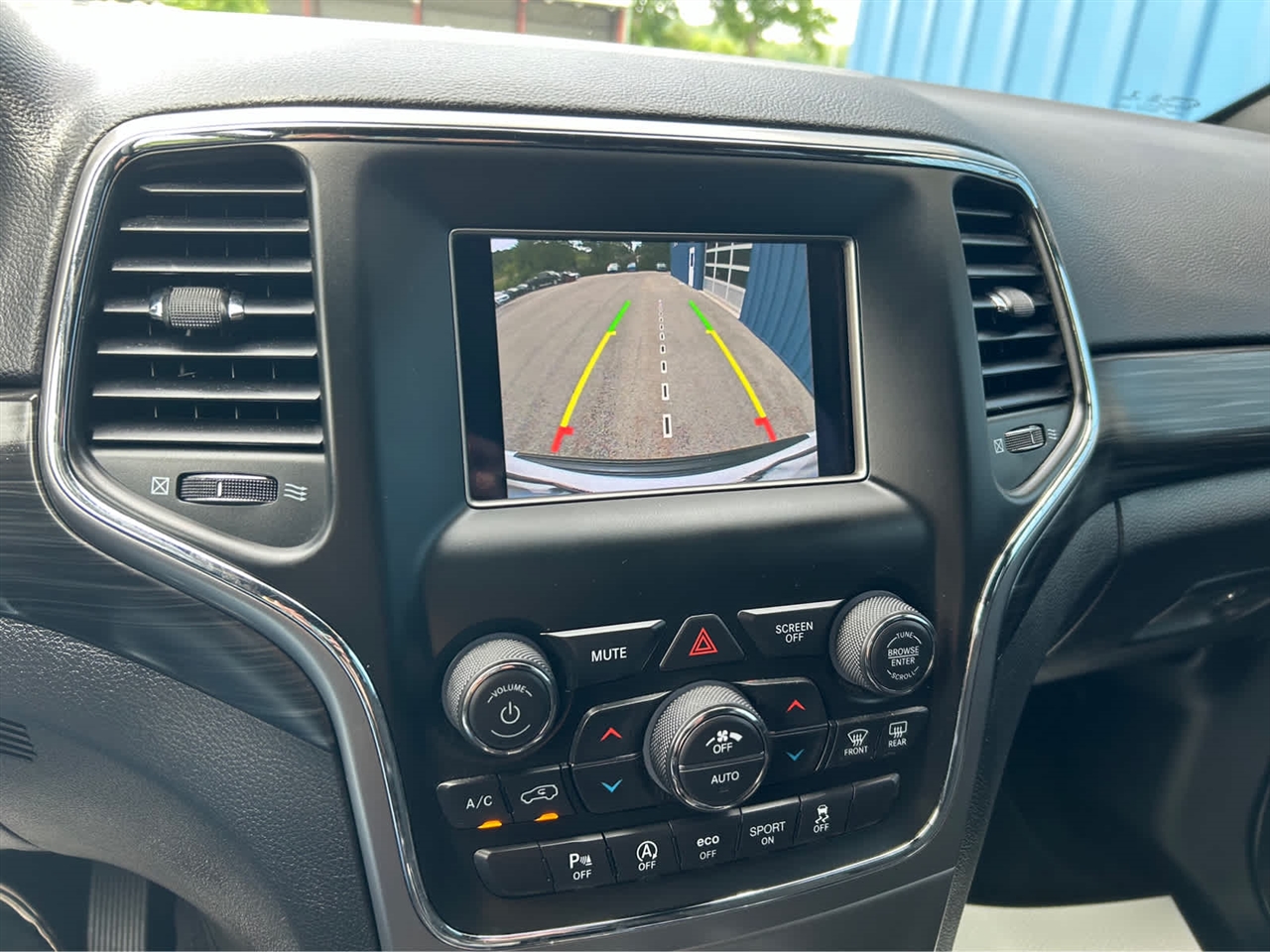 Jeep Grand Cherokee Laredo 4WD 2020