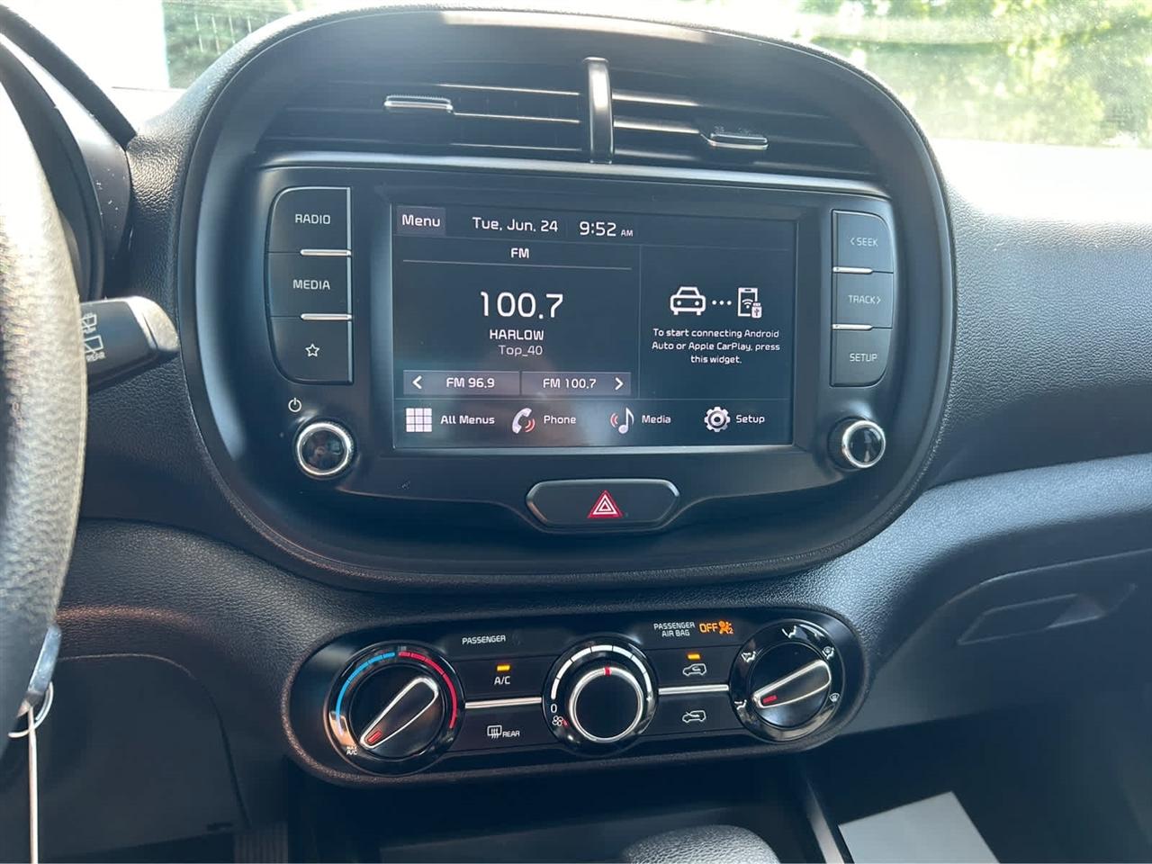 Kia Soul LX CVT 2023
