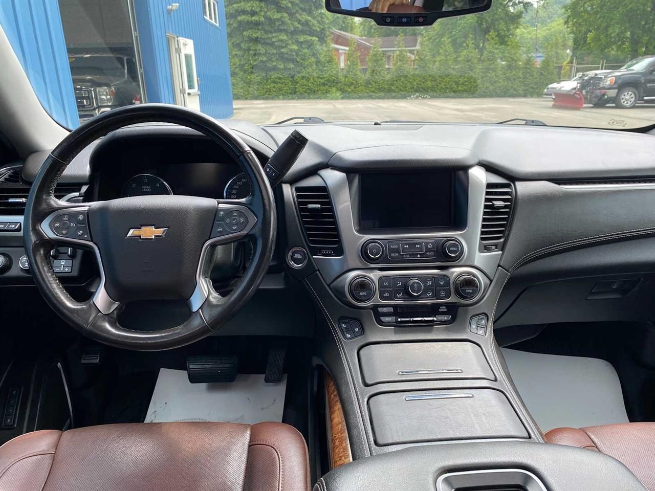 Chevrolet Suburban Premier 4WD 2020