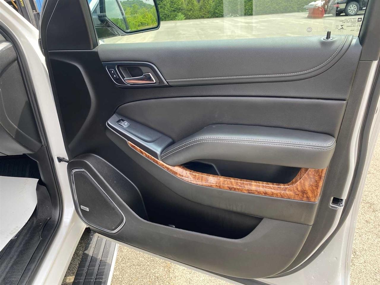 Chevrolet Suburban Premier 4WD 2020