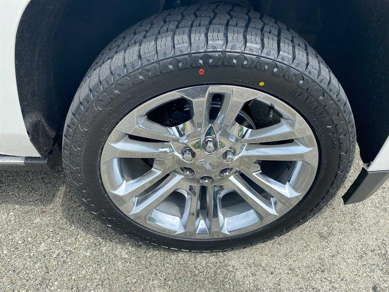 Chevrolet Suburban Premier 4WD 2020