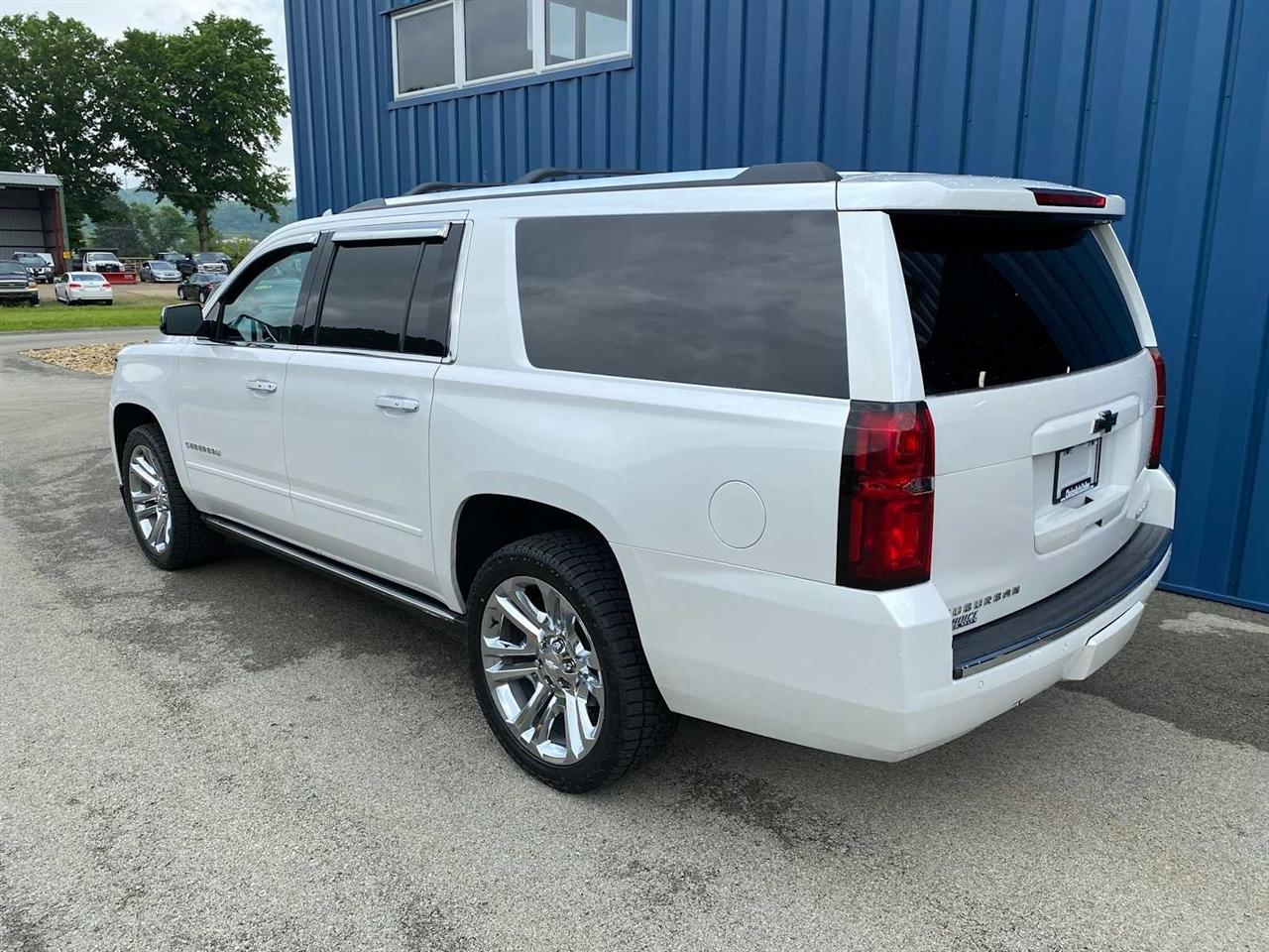 Chevrolet Suburban Premier 4WD 2020