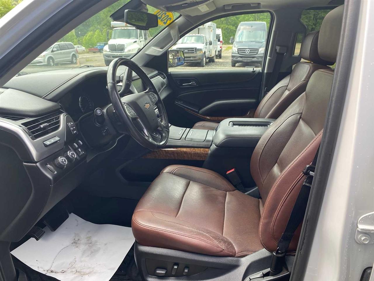 Chevrolet Suburban Premier 4WD 2020