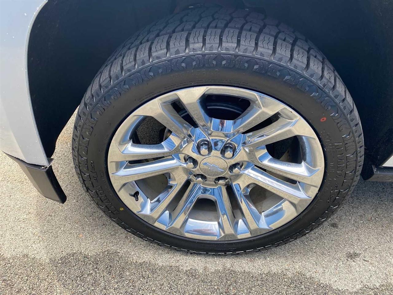 Chevrolet Suburban Premier 4WD 2020