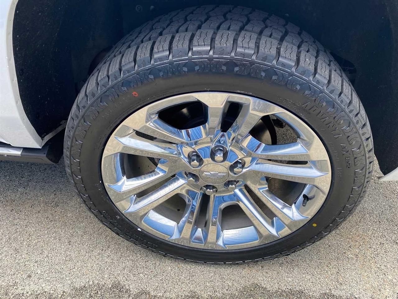 Chevrolet Suburban Premier 4WD 2020