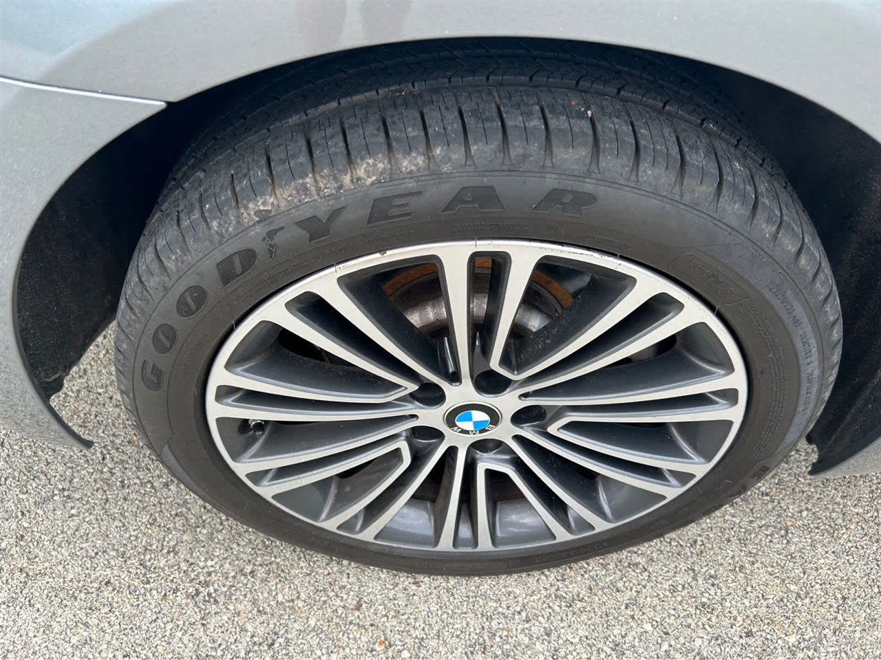 BMW 5-Series 530i xDrive 2020