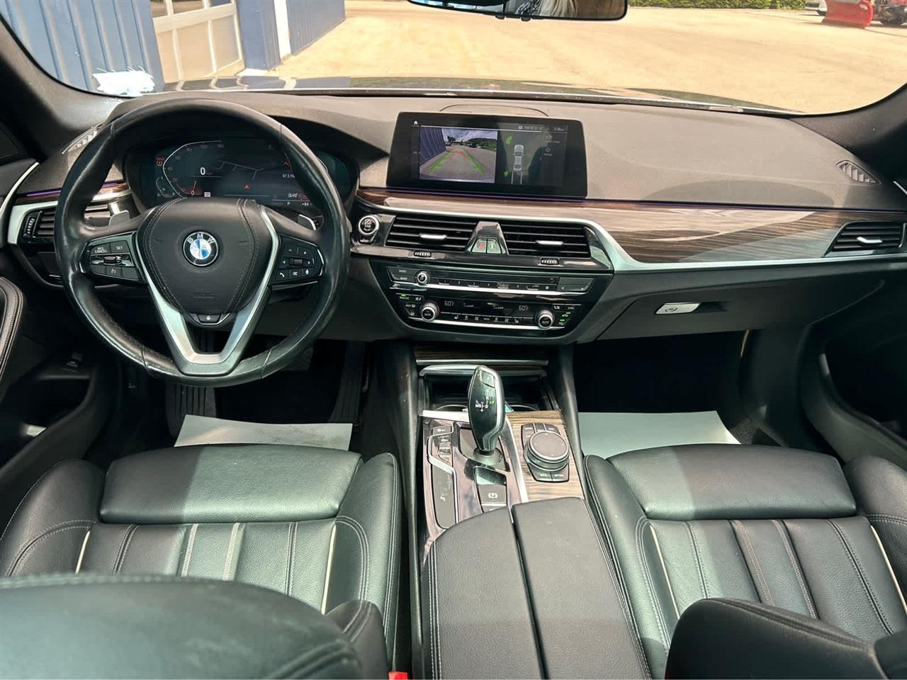 BMW 5-Series 530i xDrive 2020