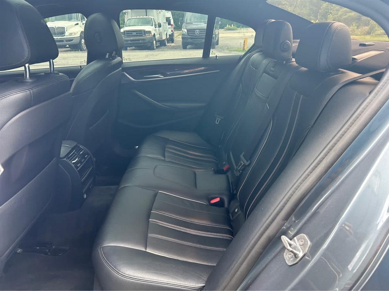 BMW 5-Series 530i xDrive 2020