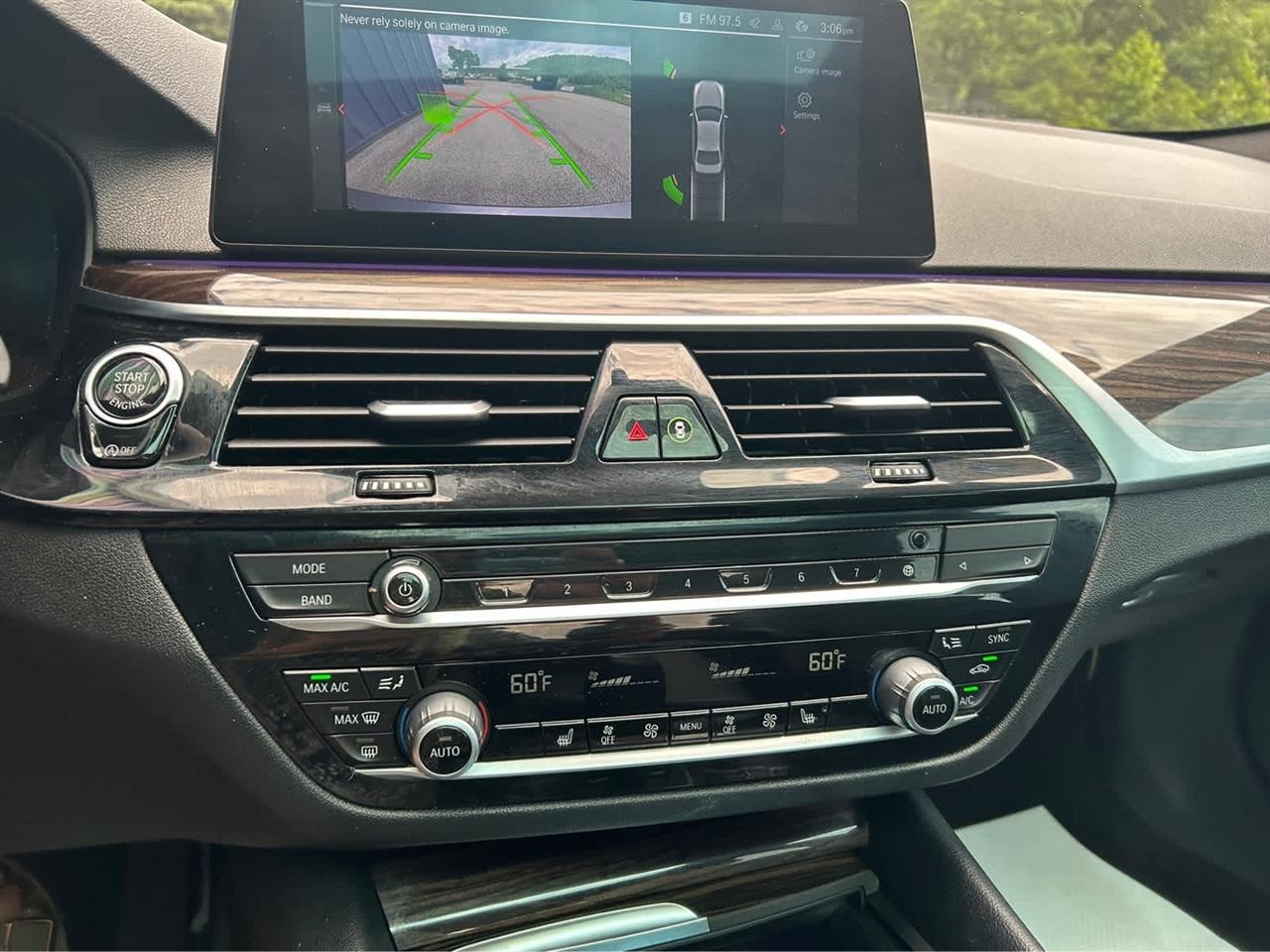 BMW 5-Series 530i xDrive 2020