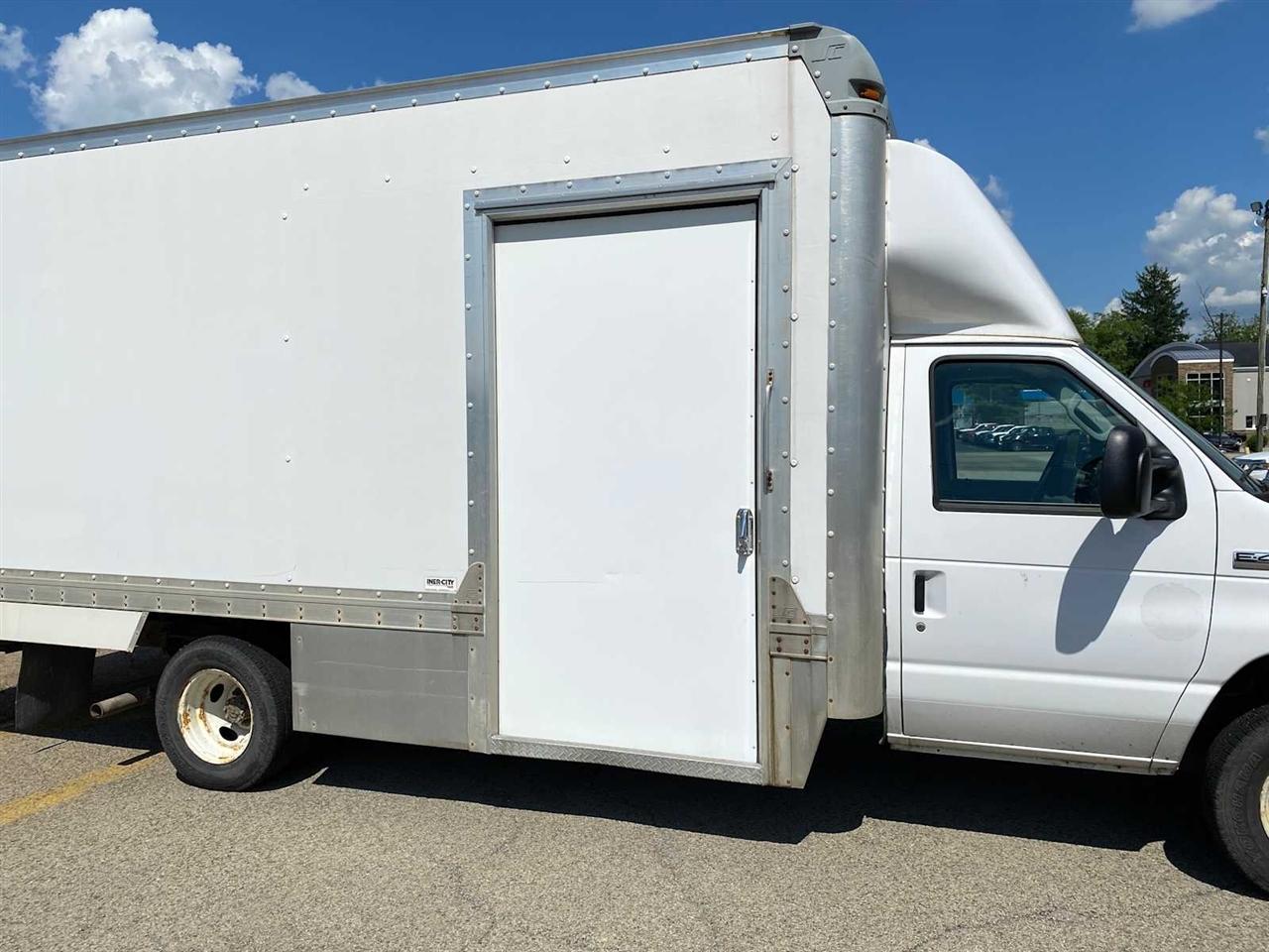 Ford Econoline E450 2017