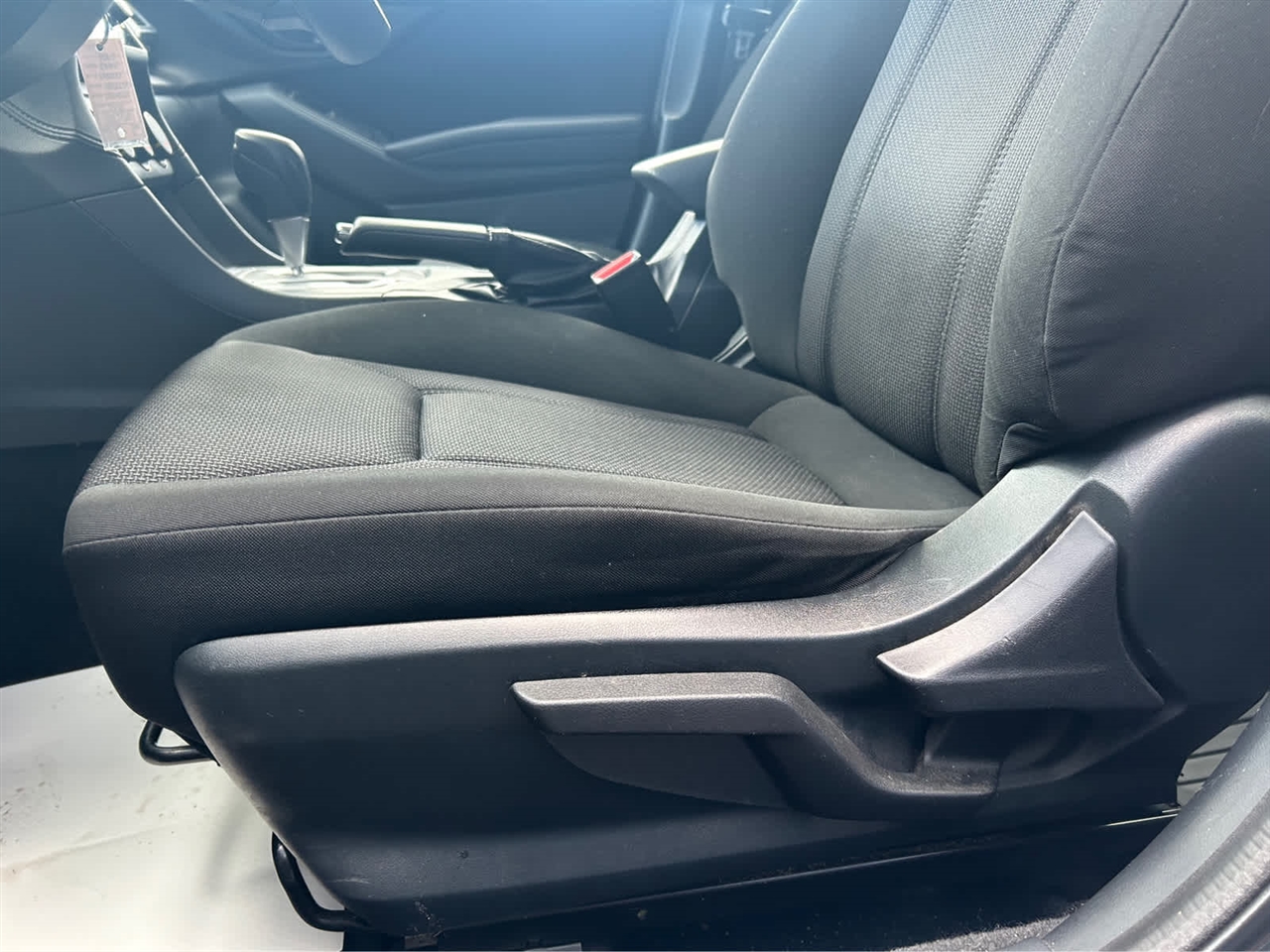 Subaru Impreza 2.0i CVT 5-Door 2019 Subaru Impreza 2.0i CVT 5-Door 2019