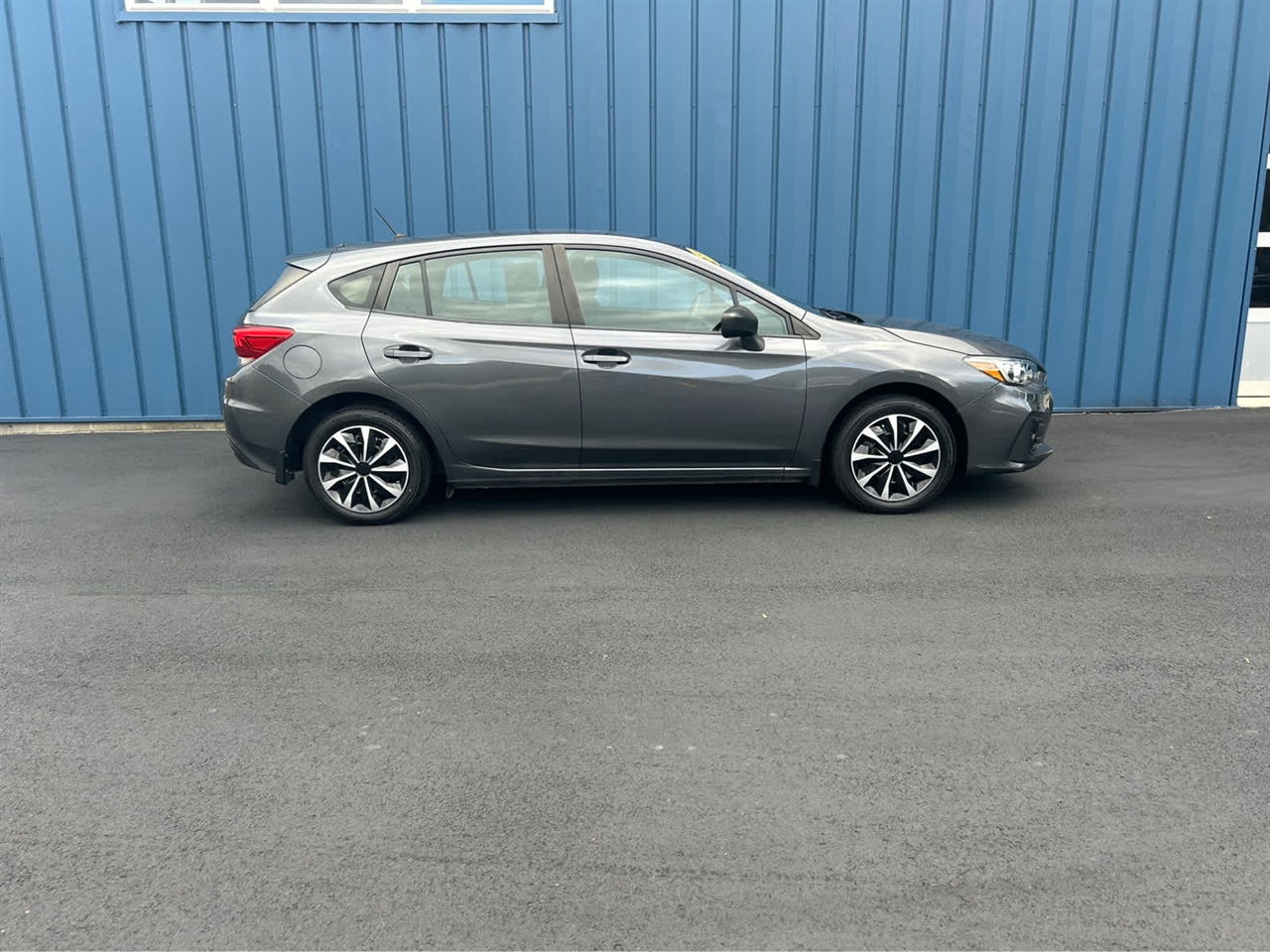 Subaru Impreza 2.0i CVT 5-Door 2019 Subaru Impreza 2.0i CVT 5-Door 2019