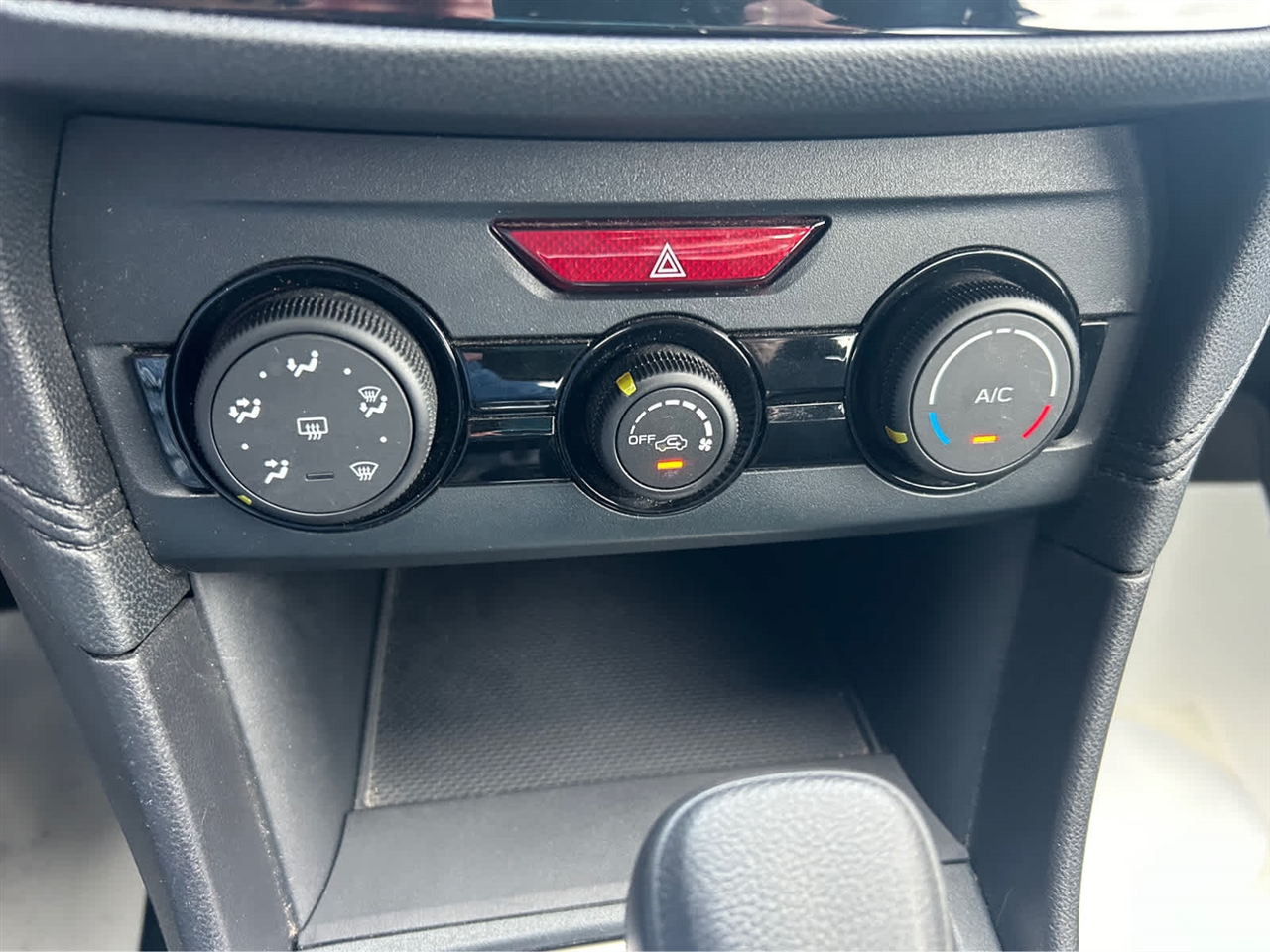 Subaru Impreza 2.0i CVT 5-Door 2019 Subaru Impreza 2.0i CVT 5-Door 2019