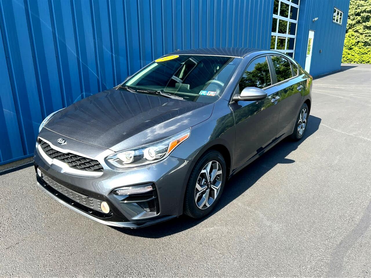 2021 Kia Forte LXS photo 2